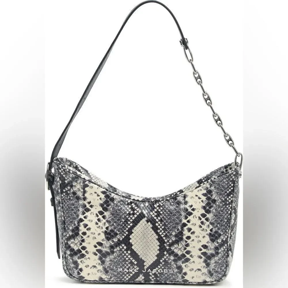 Marc Jacobs stunning marc